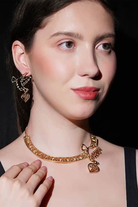 Gaurish Bespoke Jewellery Gold Plated Heart Handle Carved Necklace Set Online at Aza Fashions Gaurish Bespoke Jewellery_Gold Plated Heart Handle Carved Necklace Set _Online_at_Aza_Fashions