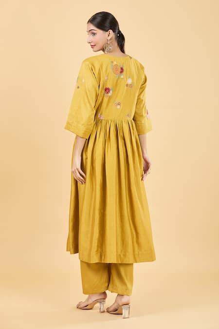Shop Basanti Kapde aur Koffee Yellow Cotton Silk Floral V Neck Embroidered Anarkali And Pant Set at Aza Fashions Shop_Basanti Kapde aur Koffee_Yellow Cotton Silk Floral V Neck Embroidered Anarkali And Pant Set_at_Aza_Fashions