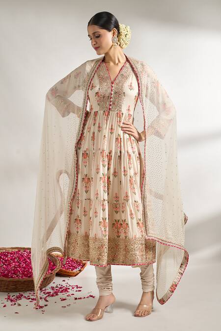 Buy_Gopi Vaid_Ivory Cotton, Silk, Lycra, Chiffon Gota Patti, Garden Print Anarkali Set _Online_at_Aza_Fashions
