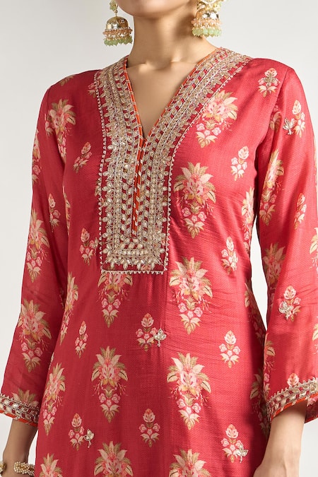 Gopi Vaid_Red Cotton, Silk, Net Gota Patti, Embroidery V-neck Floral Jaal Print Kurta Set _at_Aza_Fashions