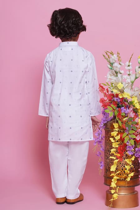 Little Bansi Leaf Thread work Kurta With Pyjama 