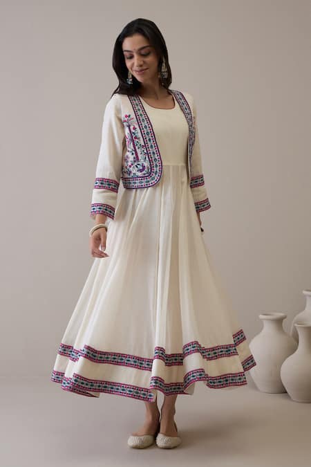 RoohbyRidhimaa Maryam Floral Embroidered Jacket Anarkali Set 