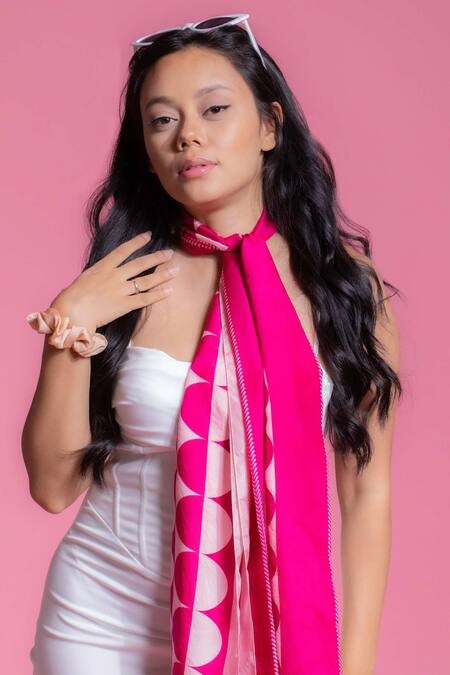 Thee Modern Roots_Fuchsia Cotton Eternal Loop Stole_Online_at_Aza_Fashions