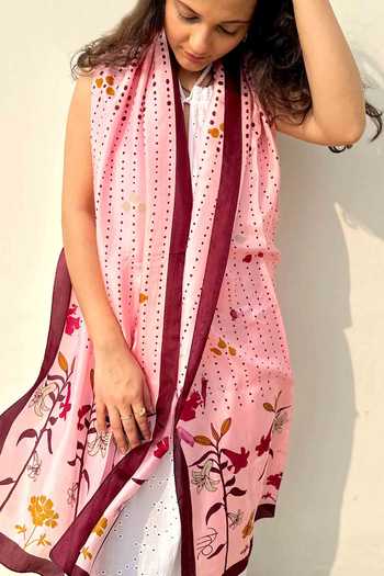 Buy Thee Modern Roots Pink Silk Spring Pattern Stole Online at Aza Fashions Buy_Thee Modern Roots_Pink Silk Spring Pattern Stole _Online_at_Aza_Fashions