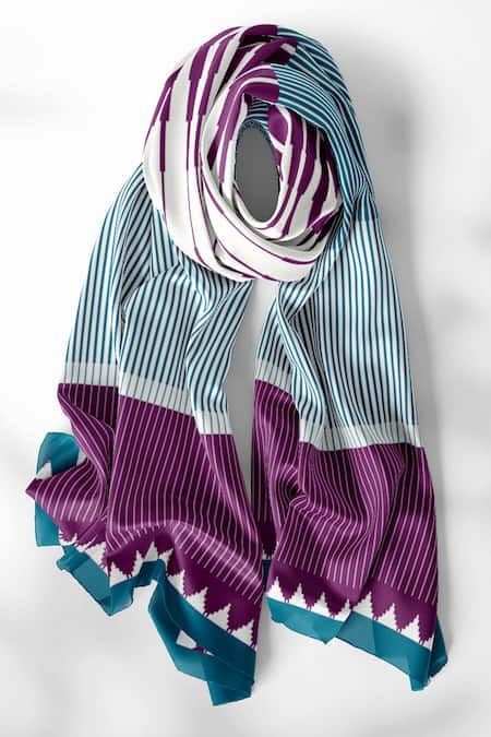 Buy_Thee Modern Roots_Blue Silk Temple Tales Printed Dupatta _Online_at_Aza_Fashions