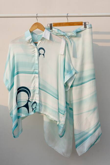 Buy Thee Modern Roots Blue Silk Satin Collared Elements Of Nature Print Boxy Shirt And Pant Set Buy_Thee Modern Roots_Blue Silk Satin Collared Elements Of Nature Print Boxy Shirt And Pant Set