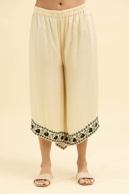 Shipraa Grover White Chanderi, Modal Embroidery V-neck Rheya Kurta Palazzo Set at Aza Fashions Shipraa Grover_White Chanderi, Modal Embroidery V-neck Rheya Kurta Palazzo Set _at_Aza_Fashions