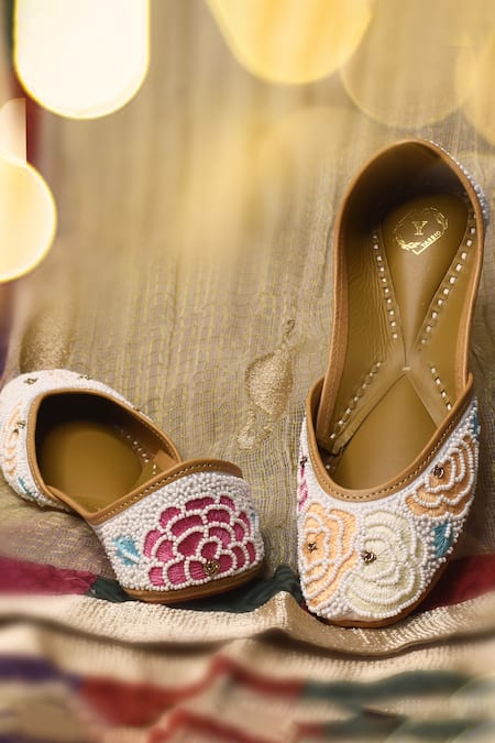 Yassio Ahlam Rosa Pearl & Bead Embroidered Juttis 