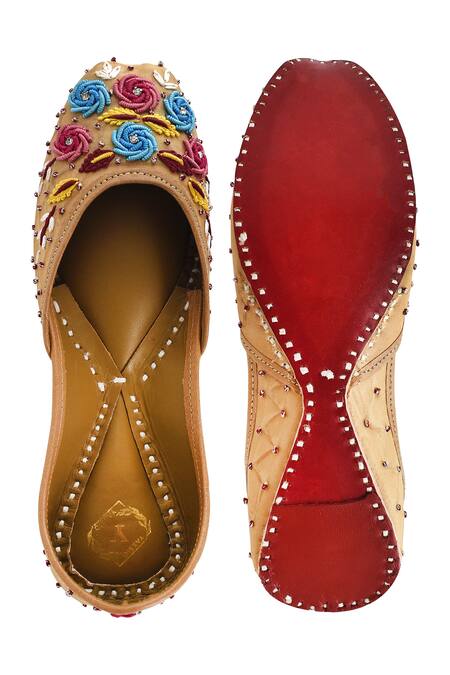 Shop_Yassio_Beige Asiya Gulaab Bloom Embroidered Juttis _Online_at_Aza_Fashions
