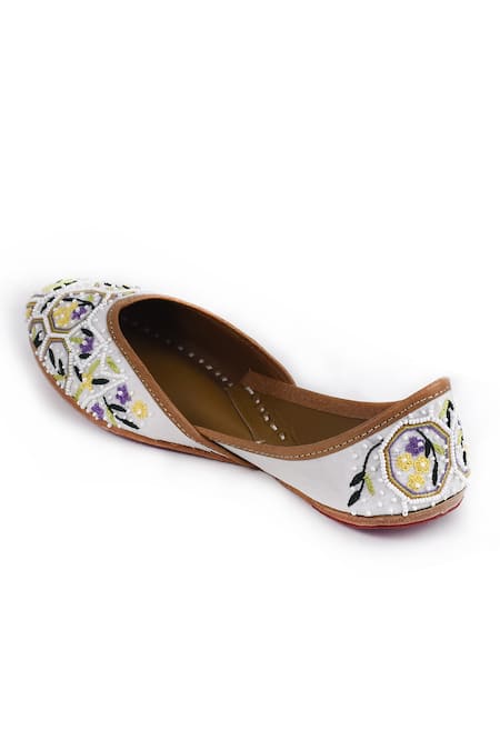Buy_Yassio_Multi Color Sofi Phoolbahar Embroidered Juttis _Online_at_Aza_Fashions