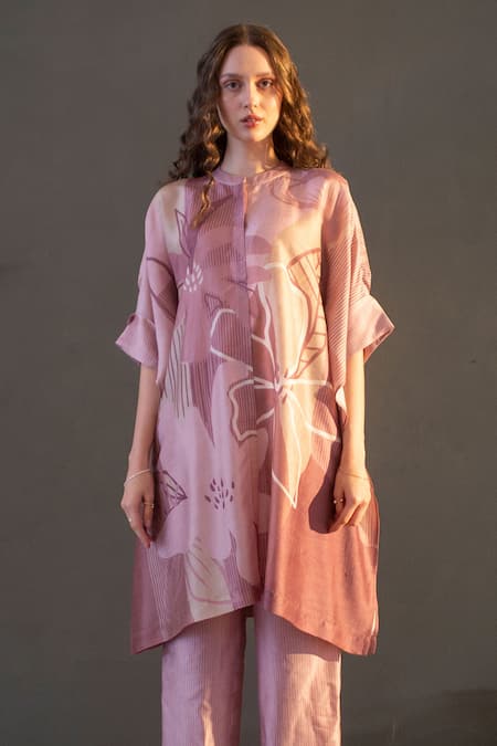 Buy_Clos_Pink Silk Bandeau Neck Asymmetric Abstract Print Kurta With Pant _Online_at_Aza_Fashions