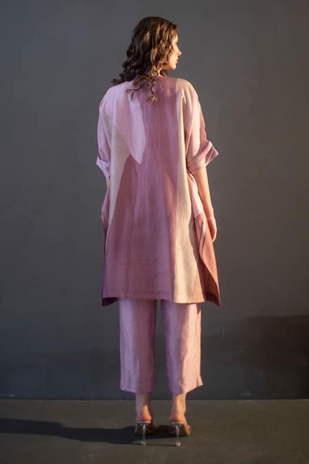 Shop_Clos_Pink Silk Bandeau Neck Asymmetric Abstract Print Kurta With Pant _at_Aza_Fashions