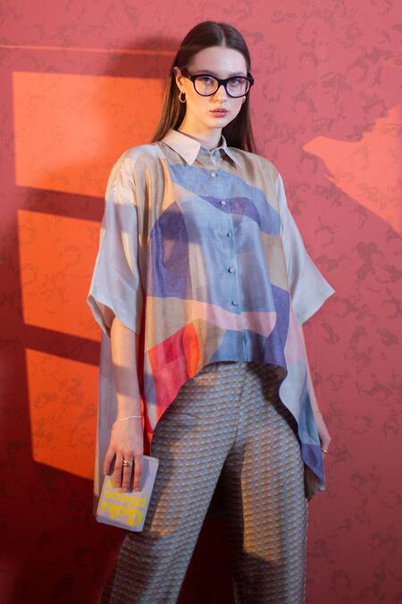 Shop_Clos_Brown Silk Collared Geometric Print Crop Top With Pant _Online_at_Aza_Fashions