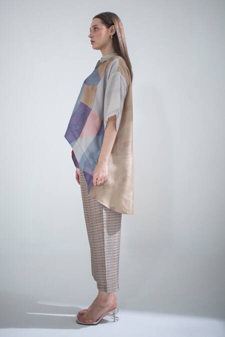 Clos_Brown Silk Collared Geometric Print Crop Top With Pant _at_Aza_Fashions