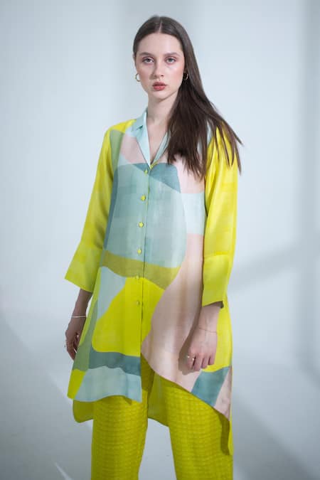 Shop_Clos_Yellow Silk Collared High Low Print Kurta With Pant _Online_at_Aza_Fashions