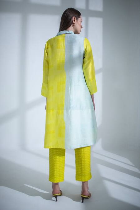 Shop_Clos_Yellow Silk Collared High Low Print Kurta With Pant _at_Aza_Fashions