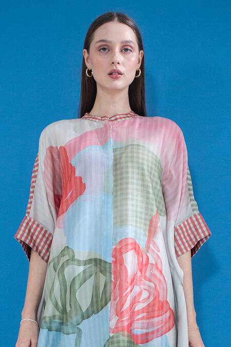 Clos_Red Silk Round Neck Abstract Print Kaftan With Pant _Online_at_Aza_Fashions