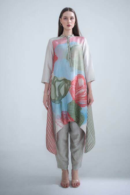 Clos_Red Silk Mandarin Collar Abstract Print Kaftan And Pant Set _at_Aza_Fashions