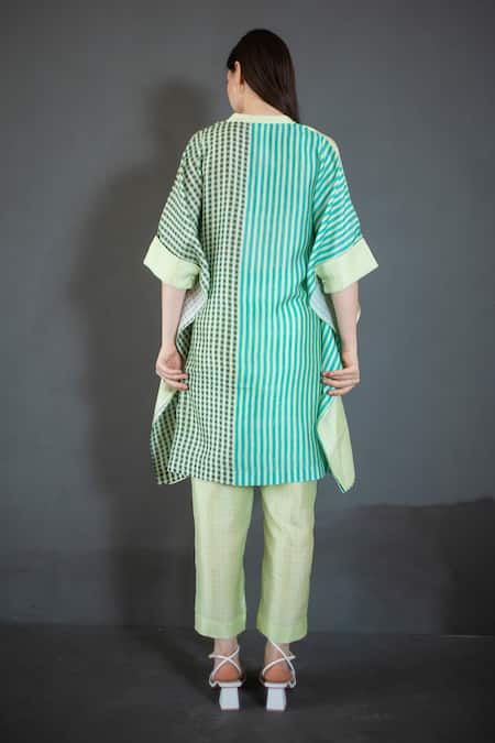 Shop_Clos_Green Silk Mandarin Collar Abstract Print Asymmetric Kurta And Pant Set _at_Aza_Fashions