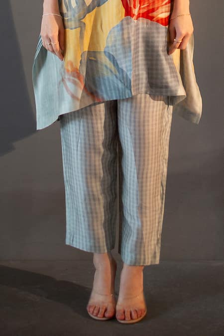 Shop Clos Grey Silk Mandarin Collar Abstract Print Asymmetric Kurta With Pant Online at Aza Fashions Shop_Clos_Grey Silk Mandarin Collar Abstract Print Asymmetric Kurta With Pant _Online_at_Aza_Fashions