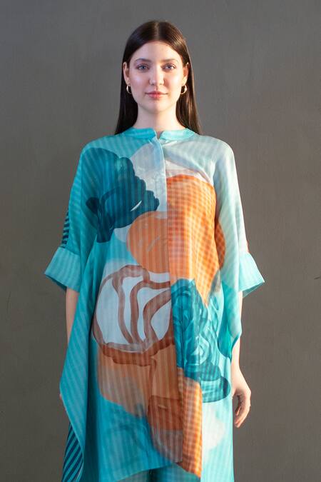 Clos_Blue Silk Embroidery Mandarin Collar Abstract Floral Checks Kurta With Pant _Online_at_Aza_Fashions
