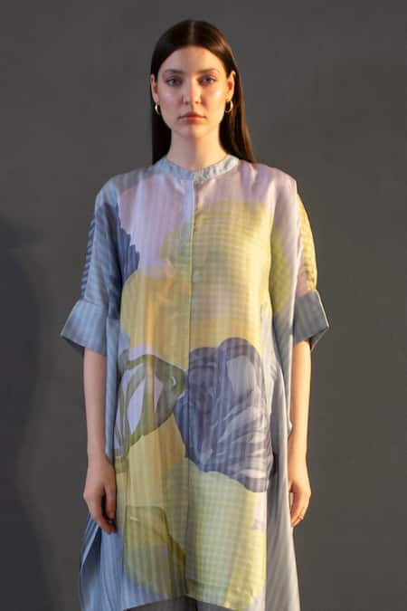 Clos Grey Silk Mandarin Collar Abstract Floral Checks Kurta And Pant Set Online at Aza Fashions Clos_Grey Silk Mandarin Collar Abstract Floral Checks Kurta And Pant Set _Online_at_Aza_Fashions