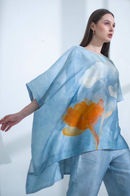 Buy_Clos_Blue Silk Round Neck Abstract Floral Print Kaftan With Pant 