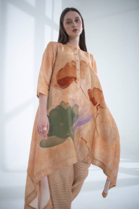 Clos_Peach Silk Embroidery Round Neck Asymmetric Kaftan And Pant Set _Online_at_Aza_Fashions
