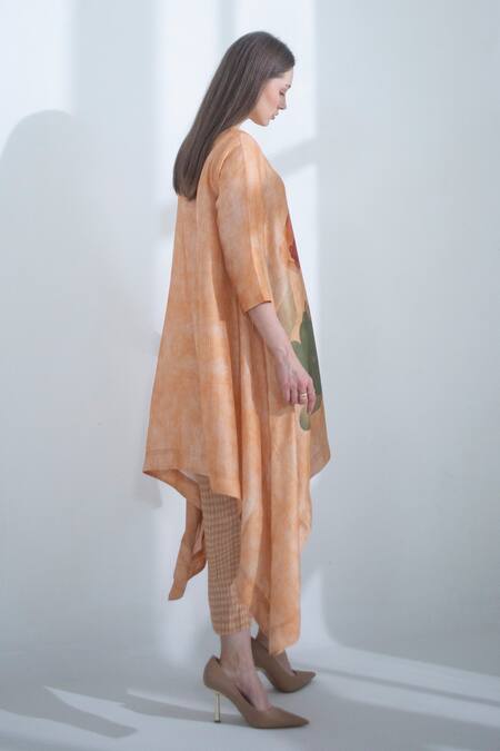 Clos_Peach Silk Embroidery Round Neck Asymmetric Kaftan And Pant Set _at_Aza_Fashions