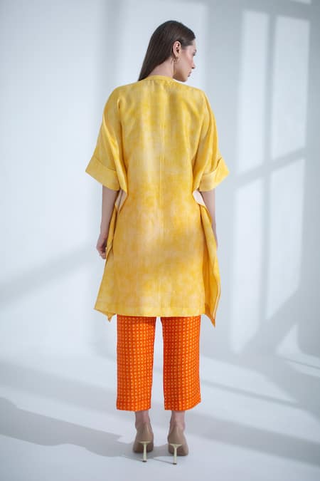 Clos Abstract Floral Print Batwing Kurta With Pant 