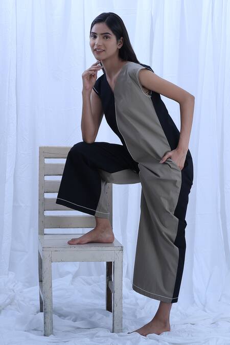 Buy_Khat_Green Poplin, Cotton Embroidery V-neck Earthy Jumper _Online_at_Aza_Fashions