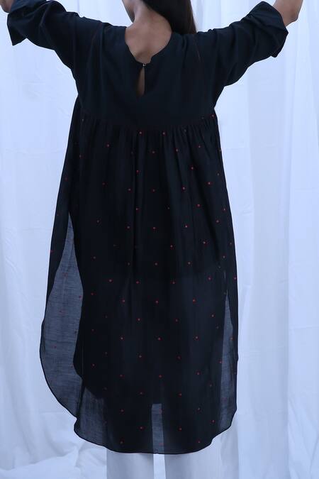 Khat Black Cotton, Chanderi, Poplin Round Neck Polka Dots Print Kurta And Pant Set at Aza Fashions Khat_Black Cotton, Chanderi, Poplin Round Neck Polka Dots Print Kurta And Pant Set _at_Aza_Fashions