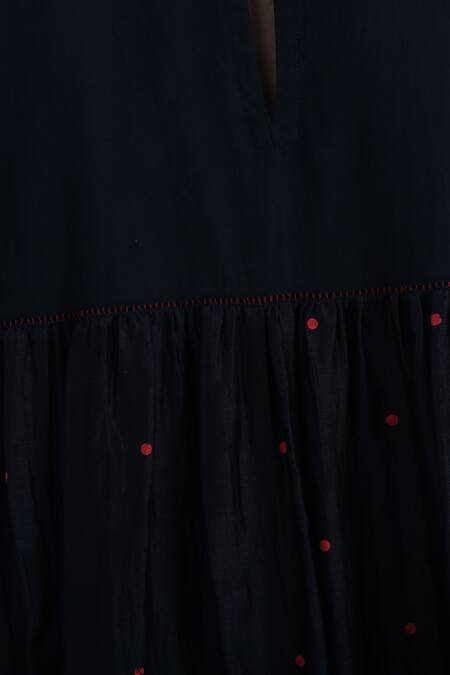 Khat_Black Cotton, Chanderi Silk Round Neck Polka Dots Pattern Kurta And Pant Set _Online_at_Aza_Fashions