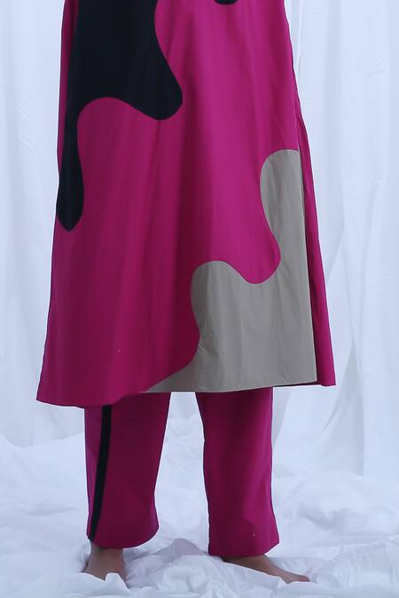 Khat_Green Poplin, Cotton V-neck Solid V Kurta And Pant Set _Online_at_Aza_Fashions