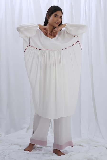 Buy_Khat_White Round Neck Gathered Kaftan And Pant Set 