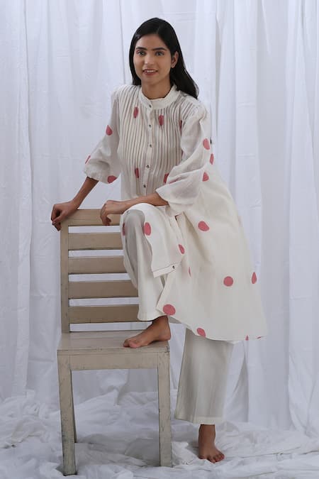 Buy_Khat_White , Handloom Gathered Yoke Polka Dot Pattern Tunic With Pant _Online_at_Aza_Fashions
