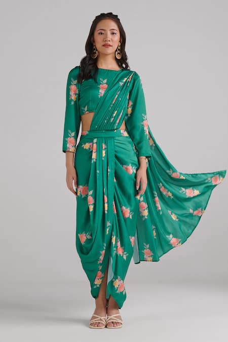 Pasha India Jade Floral Pattern Lungi Pre-Draped Saree Set 