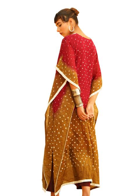 The Home Affair_Maroon Crepe, Cotton Mirrors Round Tie Dye Bandhani Pattern Crushed Kaftan Set _Online_at_Aza_Fashions