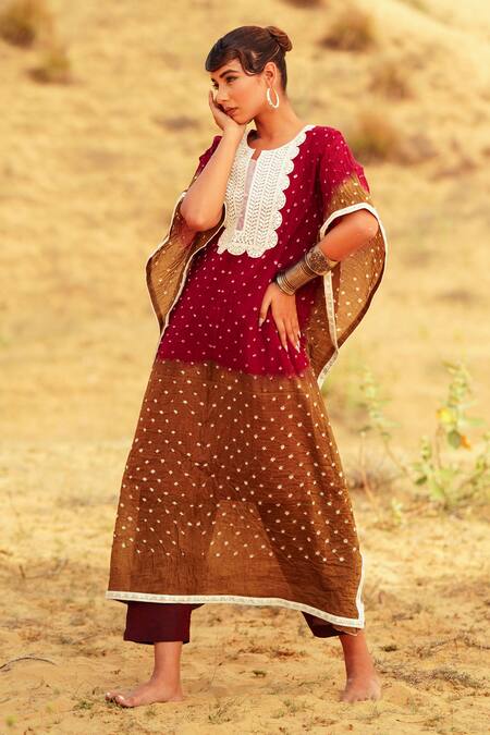 Buy_The Home Affair_Maroon Crepe, Cotton Mirrors Round Tie Dye Bandhani Pattern Crushed Kaftan Set 