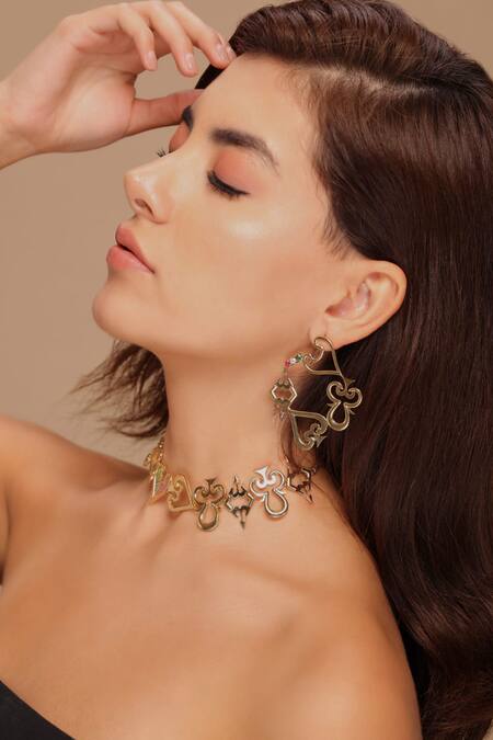 Gaurish Bespoke Jewellery Multi Color Stones Cartes Embellished Choker Necklace Set Online at Aza Fashions Gaurish Bespoke Jewellery_Multi Color Stones Cartes Embellished Choker Necklace Set _Online_at_Aza_Fashions