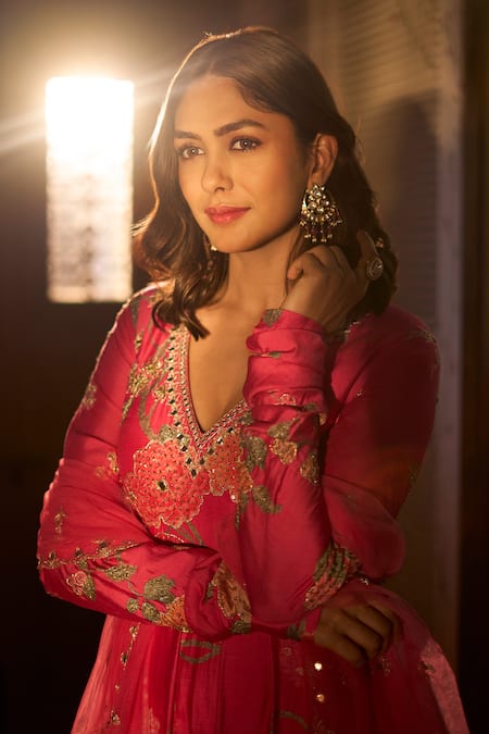 Shop_Paulmi And Harsh_Pink Chanderi Silk, Tissue Sequins, Blooming Floral Print Anarkali With Dupatta 