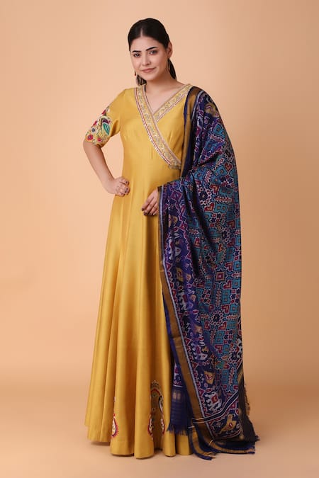 Buy_Nidhi Kejriwal_Yellow Embroidery, Pearls, Sequins, Cut Placement Peacock Anarkali With Dupatta 