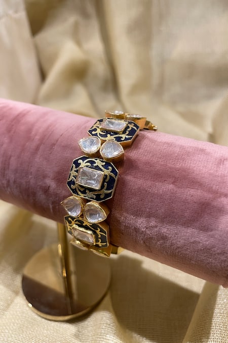 Kaari Neelkamal Enamelled Kada 