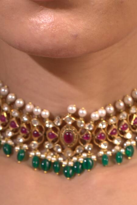 Shop Kaari Red Kasturi Bloom Polki Embellished Choker Online at Aza Fashions Shop_Kaari_Red Kasturi Bloom Polki Embellished Choker_Online_at_Aza_Fashions