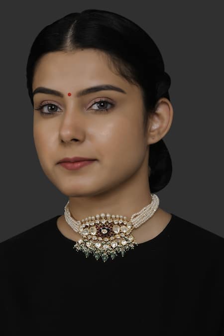 Kaari Red Vellore Polki Raabia Petal Bloom Choker 