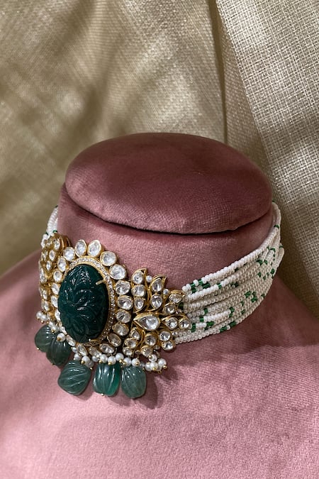 Buy_Kaari_Gold Plated Zeenat Carved Stone Polki Embellished Choker _Online_at_Aza_Fashions