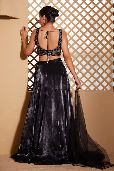 Muditaa By Urmila Qaynat Hand Embroidered Blouse Lehenga Set 