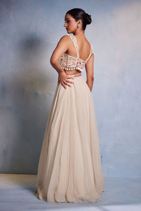 Muditaa By Urmila Shankha Hand Embroidered Blouse With Lehenga 