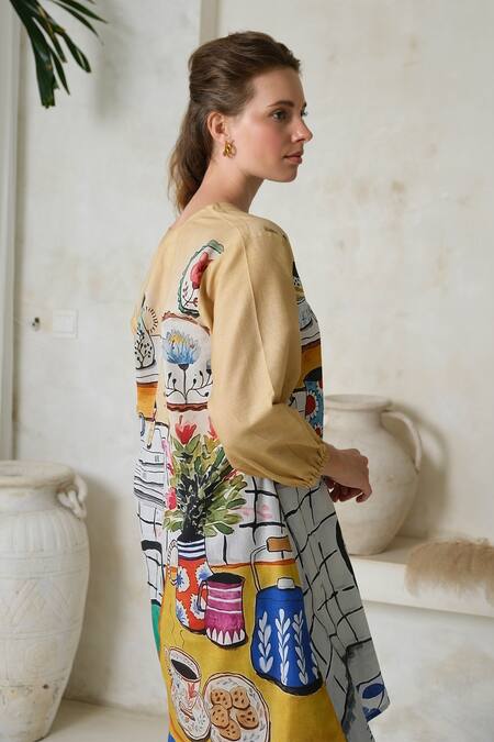 Roza Multi Color Linen Printed High-tea V-neck High Tea Tunic With Pant Online at Aza Fashions Roza_Multi Color Linen Printed High-tea V-neck High Tea Tunic With Pant _Online_at_Aza_Fashions