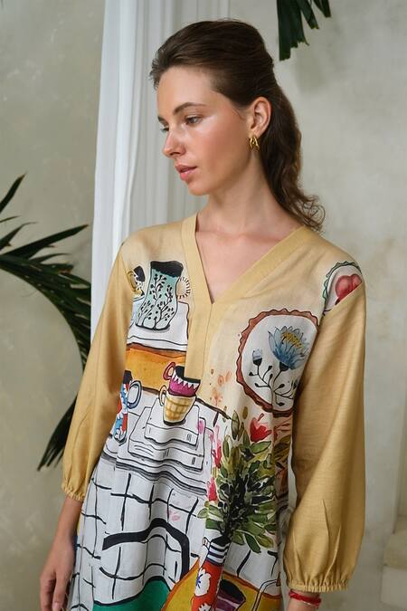 Shop Roza Multi Color Linen Printed High-tea V-neck High Tea Tunic With Pant Online at Aza Fashions Shop_Roza_Multi Color Linen Printed High-tea V-neck High Tea Tunic With Pant _Online_at_Aza_Fashions